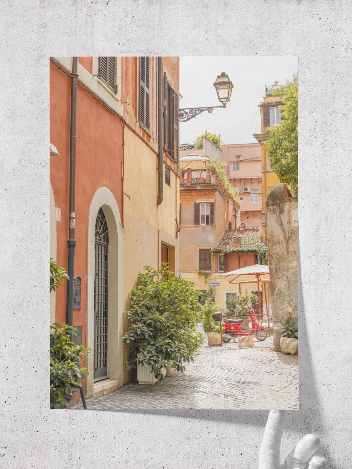 Streets of Rome - Lámina de Henrike Schenk - Decora tu casa en Nomadart