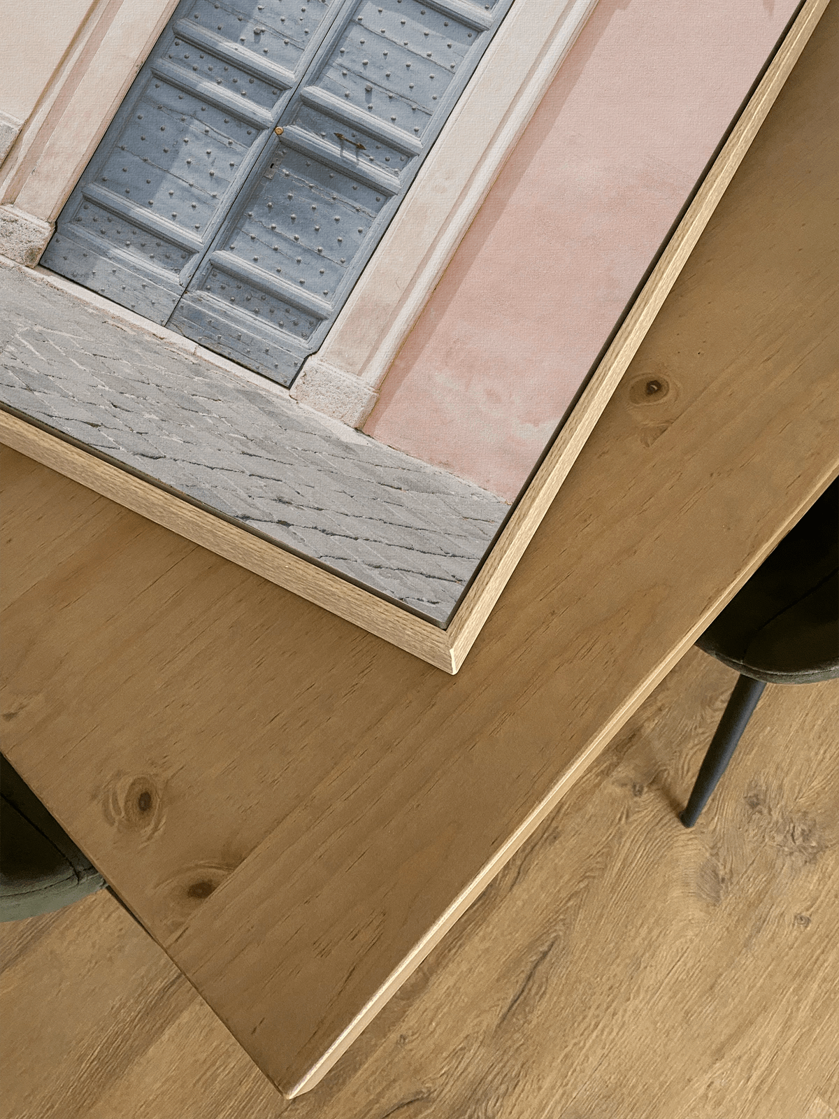 The Pastel Door - Lámina de Henrike Schenk - Decora tu casa en Nomadart