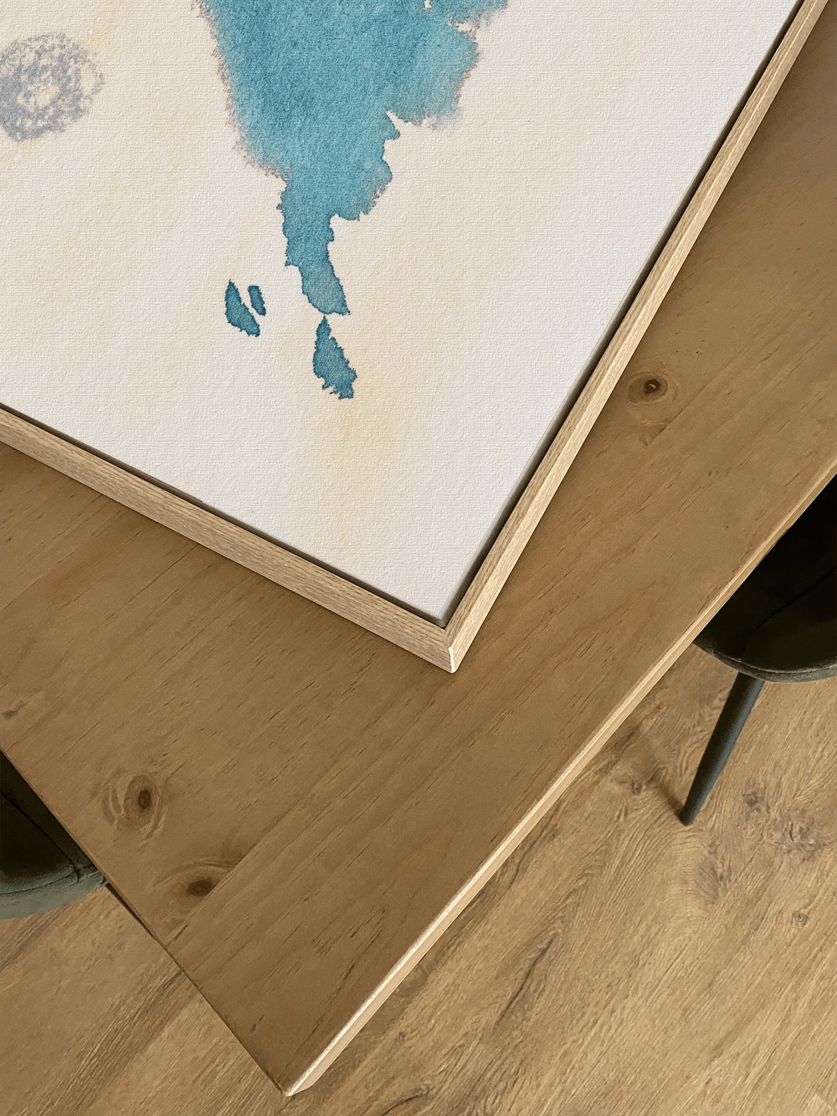 Whale - Una Lámina de Mylene Chung - Decora tu casa en Nomadart