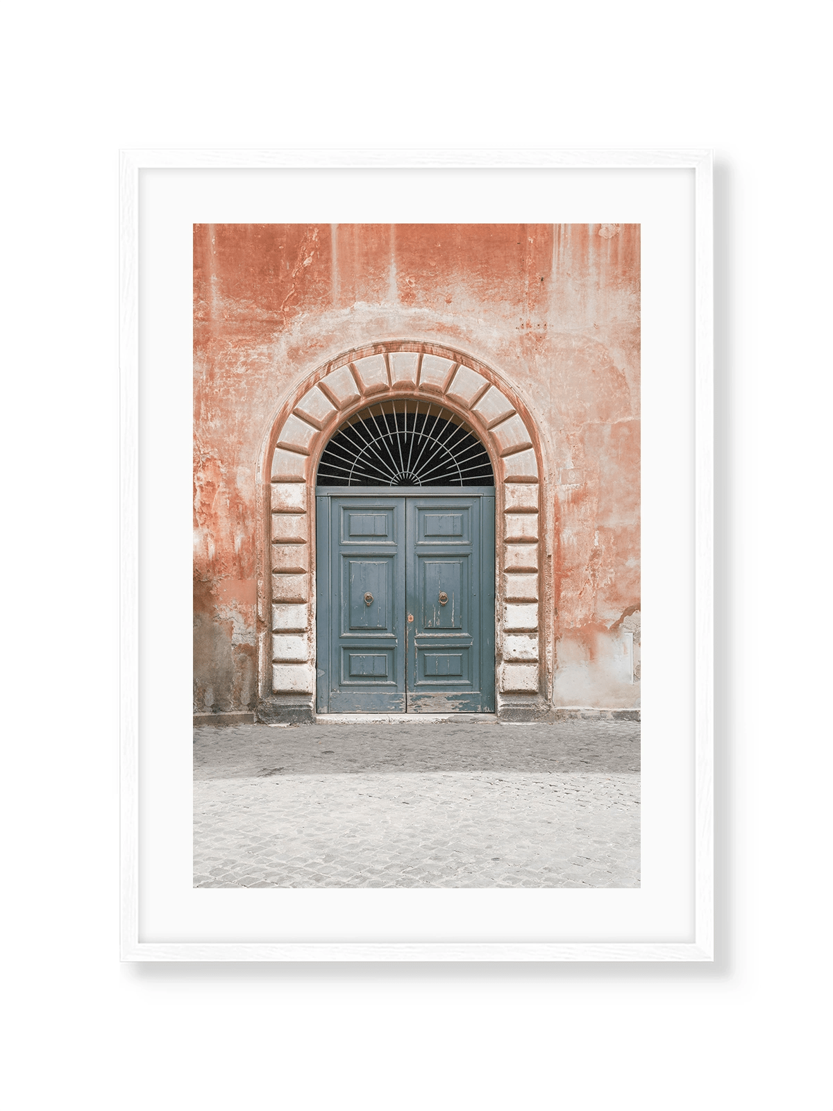 Blue Door in Rome - Lámina de Henrike Schenk - Decora tu casa en Nomadart